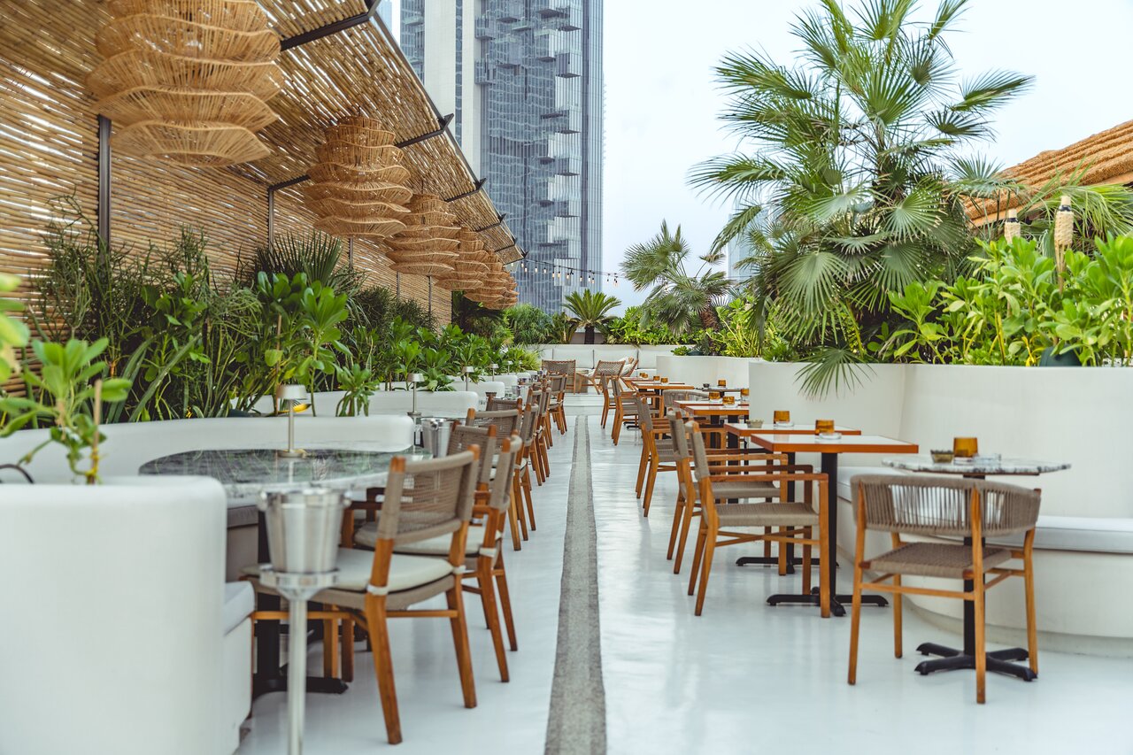 top restaurant in al karama, arabic restaurant in dubai, best restaurant in Al Karama, Dubai, business lunch in dubai, best business lunch in dubai